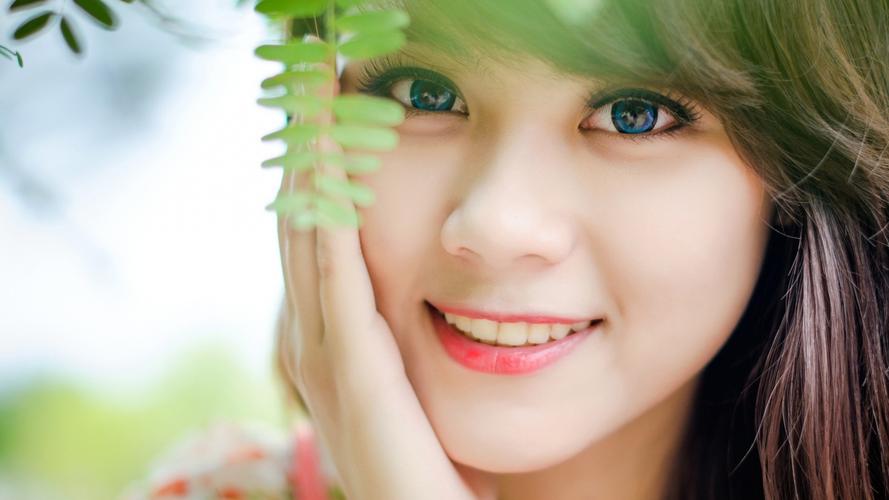 环卫工翻8吨垃圾找回儿童手表，大同最新回应，多个细节披露→